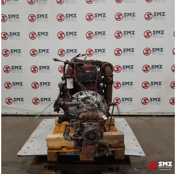 Renault Occ motor Midliner S150 + versnellingsbak S5-35/2 - Motor za Kamion: slika Renault Occ motor Midliner S150 + versnellingsbak S5-35/2 - Motor za Kamion Renault Occ motor Midliner S150 + versnellingsbak S5-35/2 - Motor za Kamion: slika Renault Occ motor Midliner S150 + versnellingsbak S5-35/2 - Motor za Kamion