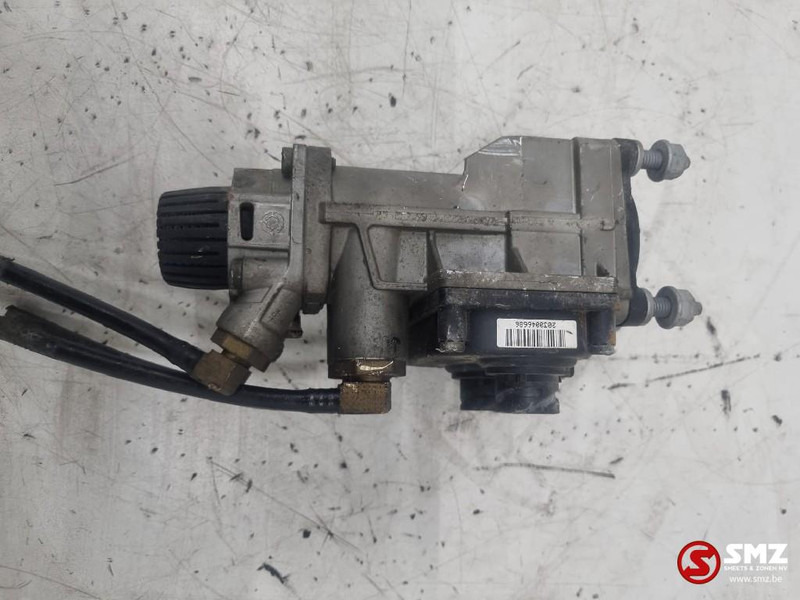 Mercedes-Benz Occ EBS hoofddrukregelende klep Mercedes - Rezervni dijelovi za Kamion: slika Mercedes-Benz Occ EBS hoofddrukregelende klep Mercedes - Rezervni dijelovi za Kamion Mercedes-Benz Occ EBS hoofddrukregelende klep Mercedes - Rezervni dijelovi za Kamion: slika Mercedes-Benz Occ EBS hoofddrukregelende klep Mercedes - Rezervni dijelovi za Kamion