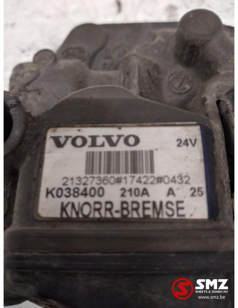 Volvo Occ EBS modulatorklep Volvo FH 21327360 K038400 - Rezervni dijelovi za Kamion: slika Volvo Occ EBS modulatorklep Volvo FH 21327360 K038400 - Rezervni dijelovi za Kamion Volvo Occ EBS modulatorklep Volvo FH 21327360 K038400 - Rezervni dijelovi za Kamion: slika Volvo Occ EBS modulatorklep Volvo FH 21327360 K038400 - Rezervni dijelovi za Kamion