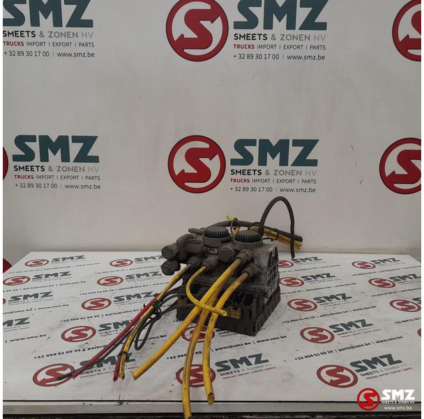 Wabco Occ EBS opleggermodulator TEBS-E2 24V Wabco - Rezervni dijelovi za Kamion: slika Wabco Occ EBS opleggermodulator TEBS-E2 24V Wabco - Rezervni dijelovi za Kamion Wabco Occ EBS opleggermodulator TEBS-E2 24V Wabco - Rezervni dijelovi za Kamion: slika Wabco Occ EBS opleggermodulator TEBS-E2 24V Wabco - Rezervni dijelovi za Kamion