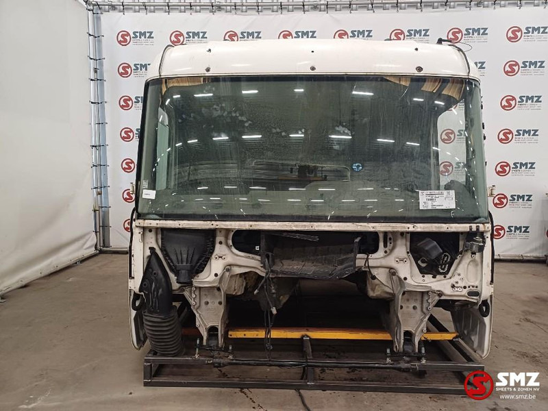 Scania Occ Cabine compleet Scania - Kabina i unutrašnjost za Kamion: slika Scania Occ Cabine compleet Scania - Kabina i unutrašnjost za Kamion Scania Occ Cabine compleet Scania - Kabina i unutrašnjost za Kamion: slika Scania Occ Cabine compleet Scania - Kabina i unutrašnjost za Kamion
