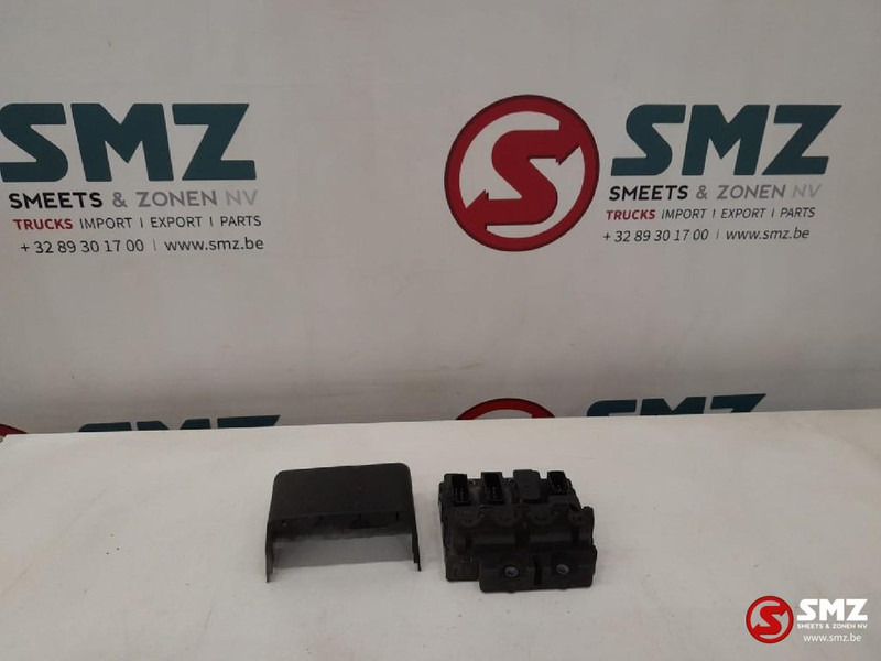 Scania Occ ECU SMS regeleenheid Scania - Upravljačka jedinica (ECU) za Kamion: slika Scania Occ ECU SMS regeleenheid Scania - Upravljačka jedinica (ECU) za Kamion Scania Occ ECU SMS regeleenheid Scania - Upravljačka jedinica (ECU) za Kamion: slika Scania Occ ECU SMS regeleenheid Scania - Upravljačka jedinica (ECU) za Kamion