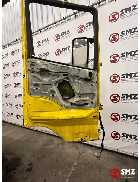 Scania Occ deur links Scania - Vrata i dijelovi za Kamion: slika Scania Occ deur links Scania - Vrata i dijelovi za Kamion Scania Occ deur links Scania - Vrata i dijelovi za Kamion: slika Scania Occ deur links Scania - Vrata i dijelovi za Kamion