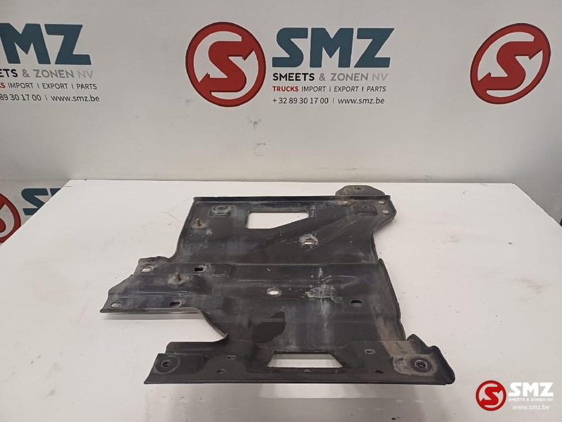 Scania Occ spatbordsteun rechtsachteraan Scania - Karoserija i eksterijer za Kamion: slika Scania Occ spatbordsteun rechtsachteraan Scania - Karoserija i eksterijer za Kamion Scania Occ spatbordsteun rechtsachteraan Scania - Karoserija i eksterijer za Kamion: slika Scania Occ spatbordsteun rechtsachteraan Scania - Karoserija i eksterijer za Kamion
