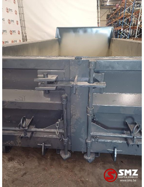 Smz Afzetcontainer SMZ 10m³ - 5500x2300x800mm - Kukasta dizalica/ Sustav s proklizavajućim upravljanjem: slika Smz Afzetcontainer SMZ 10m³ - 5500x2300x800mm - Kukasta dizalica/ Sustav s proklizavajućim upravljanjem Smz Afzetcontainer SMZ 10m³ - 5500x2300x800mm - Kukasta dizalica/ Sustav s proklizavajućim upravljanjem: slika Smz Afzetcontainer SMZ 10m³ - 5500x2300x800mm - Kukasta dizalica/ Sustav s proklizavajućim upravljanjem