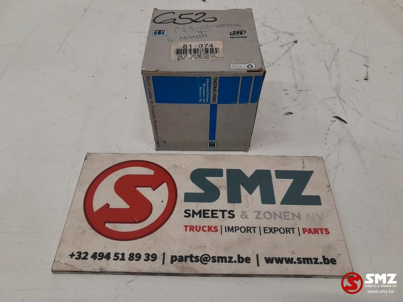 THERMOKING Thermostaat Thermoking - Sustav hlađenja za Kamion: slika THERMOKING Thermostaat Thermoking - Sustav hlađenja za Kamion THERMOKING Thermostaat Thermoking - Sustav hlađenja za Kamion: slika THERMOKING Thermostaat Thermoking - Sustav hlađenja za Kamion