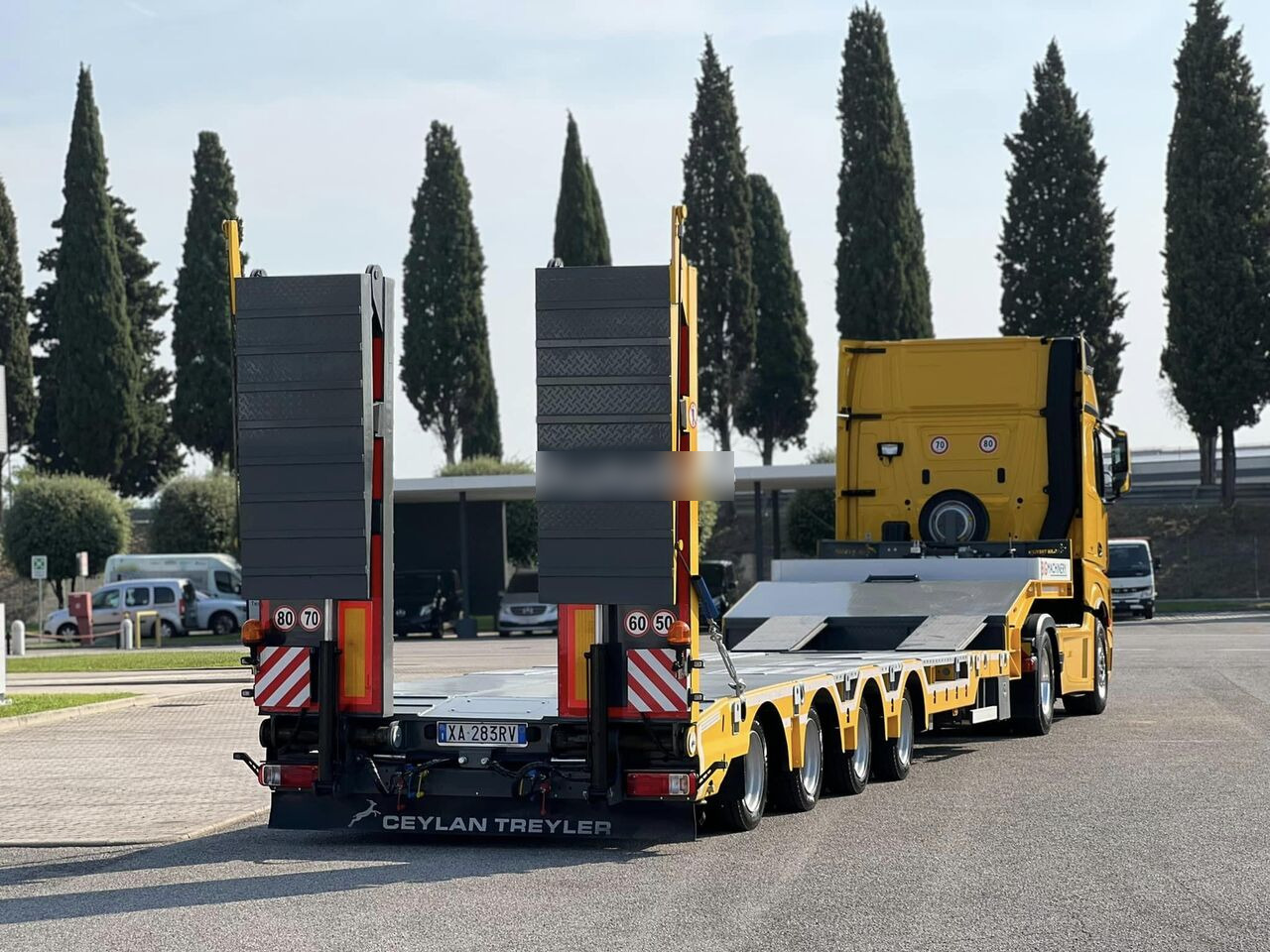 CEYLAN 4 AXLES STANDART & EXTENDABLE LOWBED - Poluprikolica s niskim utovarivačem: slika CEYLAN 4 AXLES STANDART & EXTENDABLE LOWBED - Poluprikolica s niskim utovarivačem CEYLAN 4 AXLES STANDART & EXTENDABLE LOWBED - Poluprikolica s niskim utovarivačem: slika CEYLAN 4 AXLES STANDART & EXTENDABLE LOWBED - Poluprikolica s niskim utovarivačem