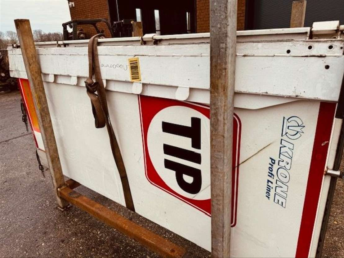 Krone Achterdeur links - Karoserija i eksterijer za Kamion: slika Krone Achterdeur links - Karoserija i eksterijer za Kamion Krone Achterdeur links - Karoserija i eksterijer za Kamion: slika Krone Achterdeur links - Karoserija i eksterijer za Kamion