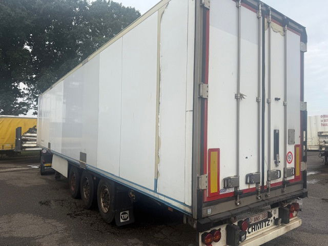 Schmitz Cargobull Vleeshanger Schade - Poluprikolica hladnjača: slika Schmitz Cargobull Vleeshanger Schade - Poluprikolica hladnjača Schmitz Cargobull Vleeshanger Schade - Poluprikolica hladnjača: slika Schmitz Cargobull Vleeshanger Schade - Poluprikolica hladnjača