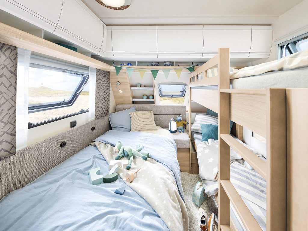 DE LUXE 515 UHK - Kamp prikolica: slika DE LUXE 515 UHK - Kamp prikolica DE LUXE 515 UHK - Kamp prikolica: slika DE LUXE 515 UHK - Kamp prikolica