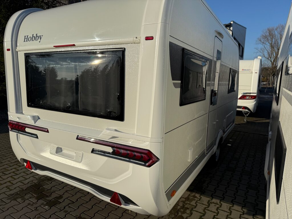 HOBBY DE LUXE 460 UFe 2025 - Kamp prikolica: slika HOBBY DE LUXE 460 UFe 2025 - Kamp prikolica HOBBY DE LUXE 460 UFe 2025 - Kamp prikolica: slika HOBBY DE LUXE 460 UFe 2025 - Kamp prikolica