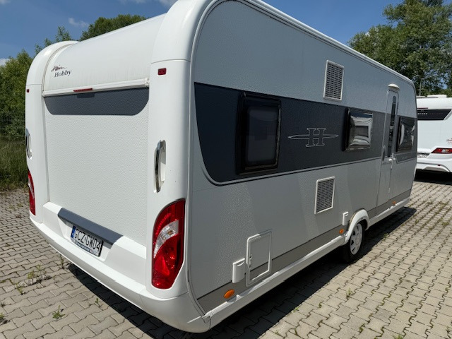 Hobby 545 KMF DE LUXE EDITION 2016 - Kamp prikolica: slika Hobby 545 KMF DE LUXE EDITION 2016 - Kamp prikolica Hobby 545 KMF DE LUXE EDITION 2016 - Kamp prikolica: slika Hobby 545 KMF DE LUXE EDITION 2016 - Kamp prikolica