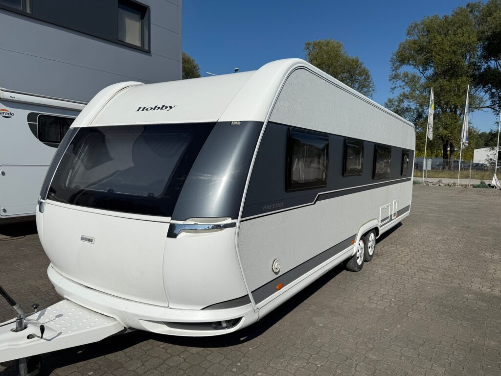 Hobby 720 KWFU Prestige 2020 - Kamp prikolica: slika Hobby 720 KWFU Prestige 2020 - Kamp prikolica Hobby 720 KWFU Prestige 2020 - Kamp prikolica: slika Hobby 720 KWFU Prestige 2020 - Kamp prikolica