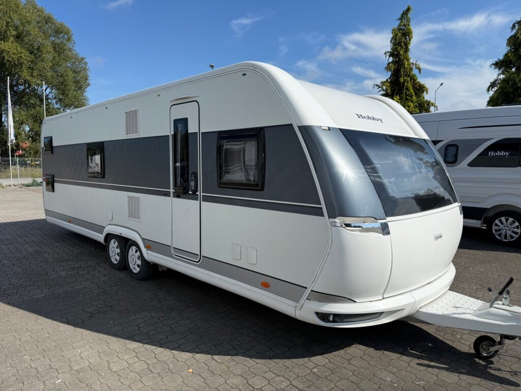 Hobby 720 KWFU Prestige 2020 - Kamp prikolica: slika Hobby 720 KWFU Prestige 2020 - Kamp prikolica Hobby 720 KWFU Prestige 2020 - Kamp prikolica: slika Hobby 720 KWFU Prestige 2020 - Kamp prikolica