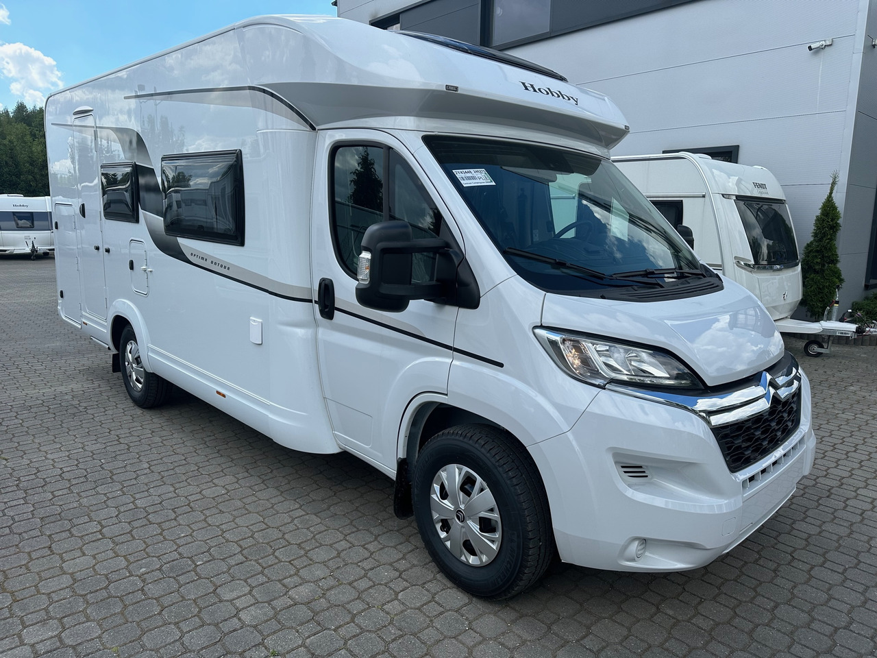 Hobby Optima T65 HKM Ontour 2024 - Poluintegrirani kamper: slika Hobby Optima T65 HKM Ontour 2024 - Poluintegrirani kamper Hobby Optima T65 HKM Ontour 2024 - Poluintegrirani kamper: slika Hobby Optima T65 HKM Ontour 2024 - Poluintegrirani kamper