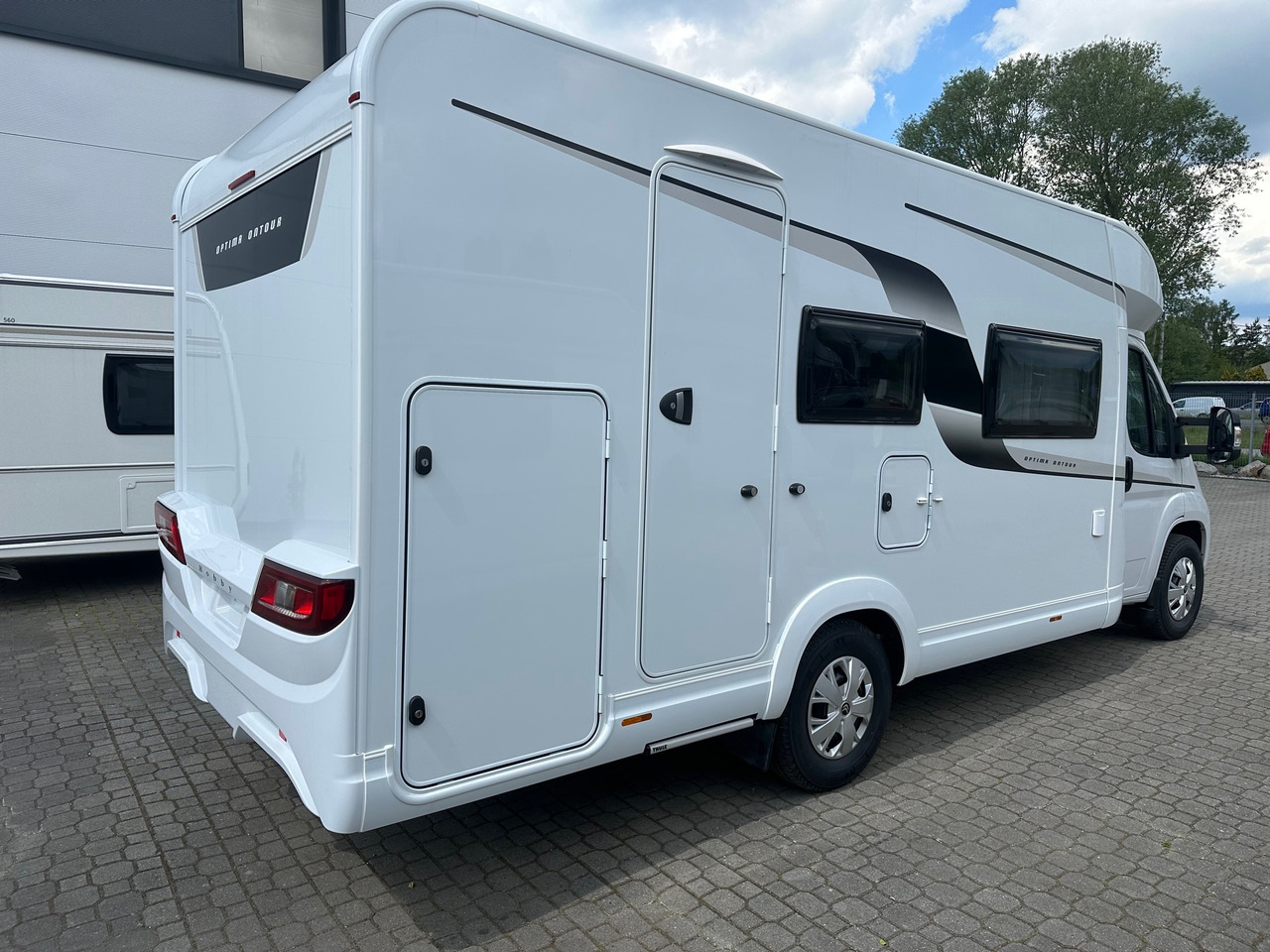 Hobby Optima T65 HKM Ontour 2024 - Poluintegrirani kamper: slika Hobby Optima T65 HKM Ontour 2024 - Poluintegrirani kamper Hobby Optima T65 HKM Ontour 2024 - Poluintegrirani kamper: slika Hobby Optima T65 HKM Ontour 2024 - Poluintegrirani kamper