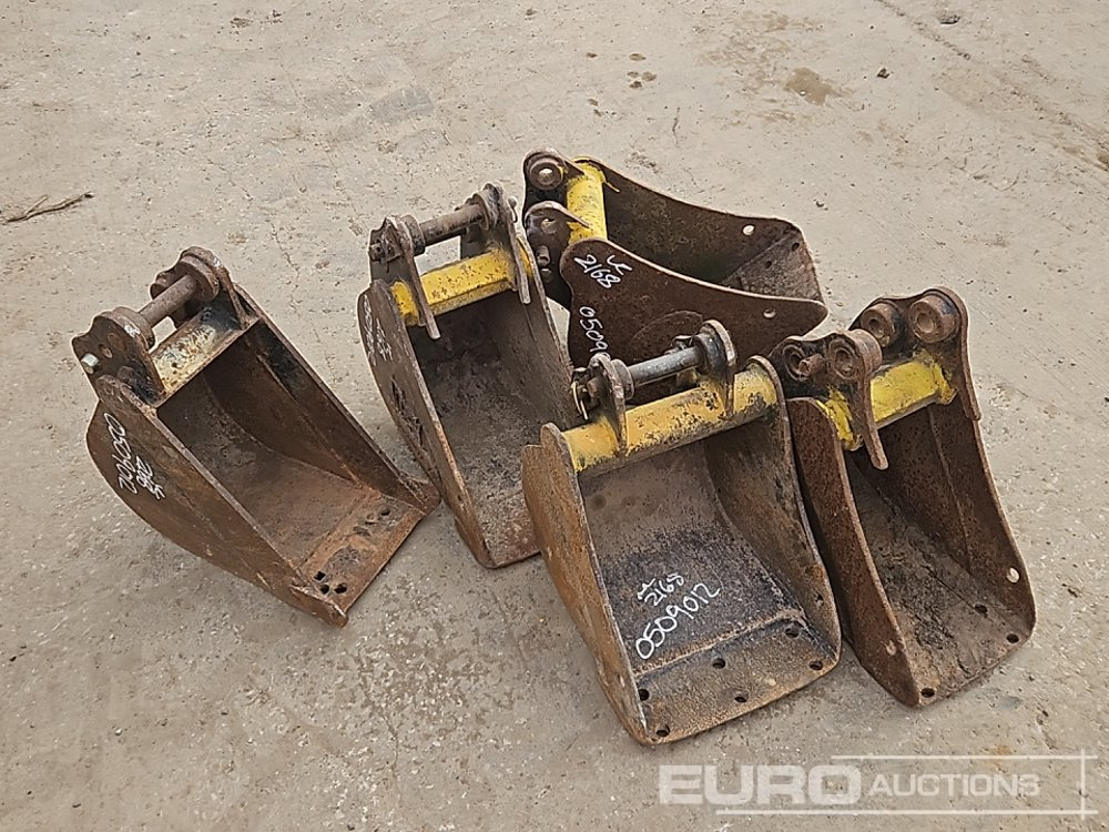 Korpa 12", 10", 10", 10", 10" Digging bucket 25mm Pin to suit Mini Excavator: slika Korpa 12", 10", 10", 10", 10" Digging bucket 25mm Pin to suit Mini Excavator Korpa 12", 10", 10", 10", 10" Digging bucket 25mm Pin to suit Mini Excavator: slika Korpa 12", 10", 10", 10", 10" Digging bucket 25mm Pin to suit Mini Excavator