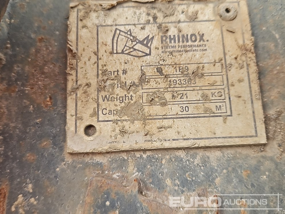 Korpa 12", 10", 10", 10", 10" Digging bucket 25mm Pin to suit Mini Excavator: slika Korpa 12", 10", 10", 10", 10" Digging bucket 25mm Pin to suit Mini Excavator Korpa 12", 10", 10", 10", 10" Digging bucket 25mm Pin to suit Mini Excavator: slika Korpa 12", 10", 10", 10", 10" Digging bucket 25mm Pin to suit Mini Excavator