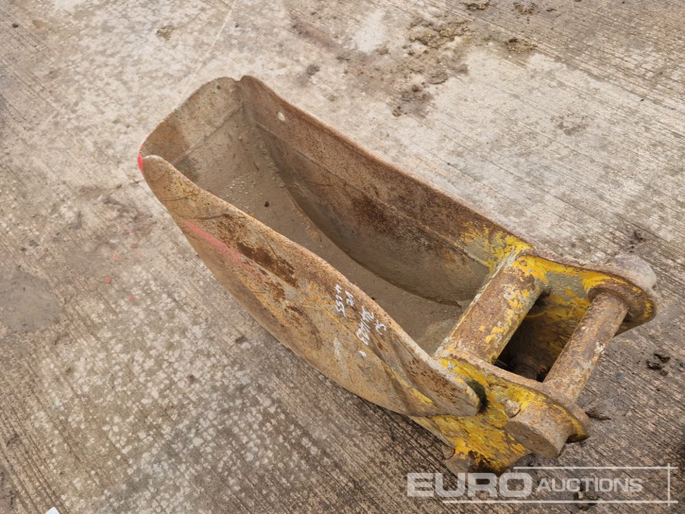 12" Strickland Digging Bucket 45mm Pin to suit 4-6 Ton Excavator - Korpa: slika 12" Strickland Digging Bucket 45mm Pin to suit 4-6 Ton Excavator - Korpa 12" Strickland Digging Bucket 45mm Pin to suit 4-6 Ton Excavator - Korpa: slika 12" Strickland Digging Bucket 45mm Pin to suit 4-6 Ton Excavator - Korpa