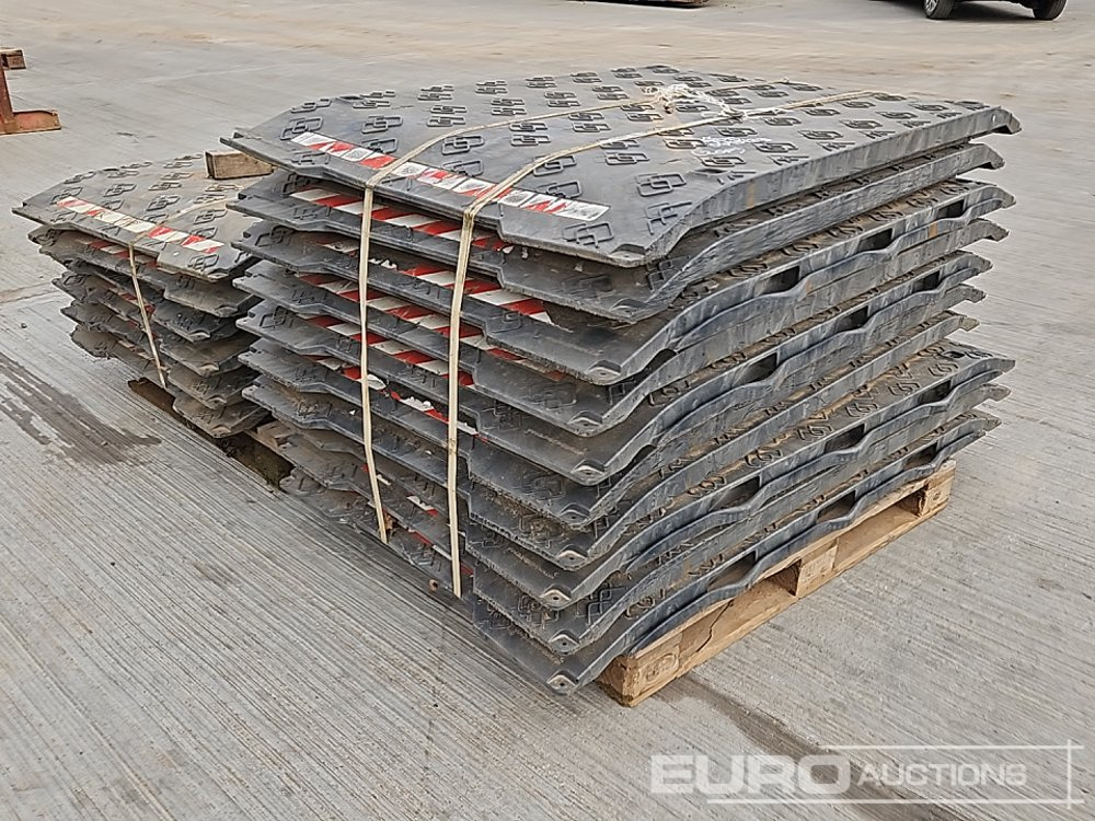165x100mm Plastic Road Plates (2 Pallets of) - Građevinska oprema: slika 165x100mm Plastic Road Plates (2 Pallets of) - Građevinska oprema 165x100mm Plastic Road Plates (2 Pallets of) - Građevinska oprema: slika 165x100mm Plastic Road Plates (2 Pallets of) - Građevinska oprema