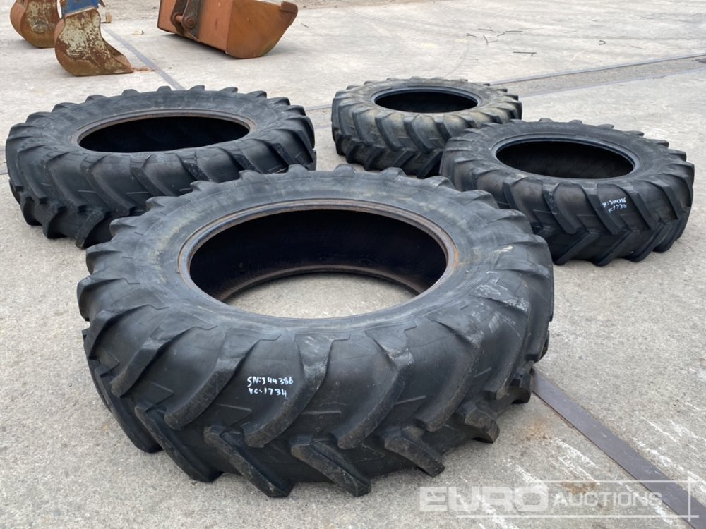 18.4 R38 Michelin Tyres (2 of) & 14.9 R28 Michelin Tyres (2 of) - Guma: slika 18.4 R38 Michelin Tyres (2 of) & 14.9 R28 Michelin Tyres (2 of) - Guma 18.4 R38 Michelin Tyres (2 of) & 14.9 R28 Michelin Tyres (2 of) - Guma: slika 18.4 R38 Michelin Tyres (2 of) & 14.9 R28 Michelin Tyres (2 of) - Guma