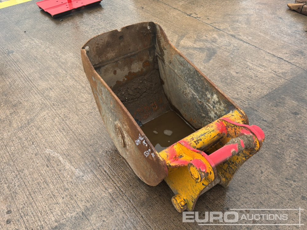 18" Strickland Digging Bucket 45mm Pin to suit 4-6 Ton Excavator - Korpa: slika 18" Strickland Digging Bucket 45mm Pin to suit 4-6 Ton Excavator - Korpa 18" Strickland Digging Bucket 45mm Pin to suit 4-6 Ton Excavator - Korpa: slika 18" Strickland Digging Bucket 45mm Pin to suit 4-6 Ton Excavator - Korpa