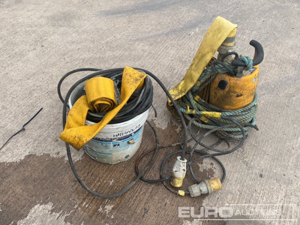 2" 110 Volt Submersable Water Pump (2 of) - Pumpa za vodu: slika 2" 110 Volt Submersable Water Pump (2 of) - Pumpa za vodu 2" 110 Volt Submersable Water Pump (2 of) - Pumpa za vodu: slika 2" 110 Volt Submersable Water Pump (2 of) - Pumpa za vodu