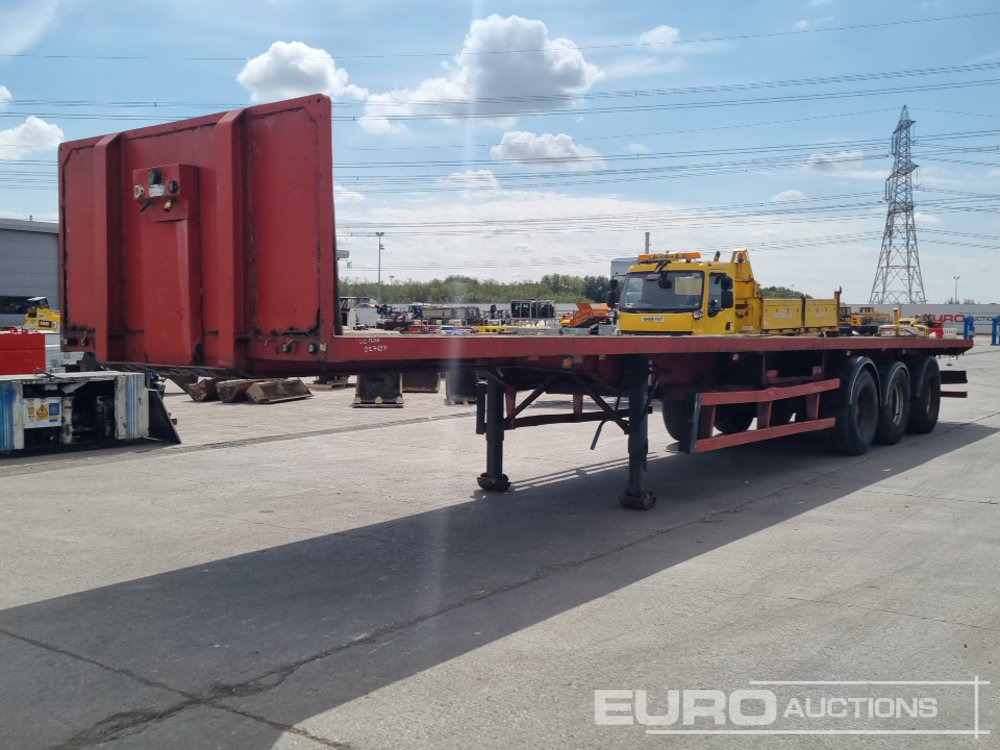 2001 M & G Trailers Tri Axle Flatbed Trailer, Rear Lift Axle, Twist Locks - Poluprikolica plato/ Otvoreni sanduk: slika 2001 M & G Trailers Tri Axle Flatbed Trailer, Rear Lift Axle, Twist Locks - Poluprikolica plato/ Otvoreni sanduk 2001 M & G Trailers Tri Axle Flatbed Trailer, Rear Lift Axle, Twist Locks - Poluprikolica plato/ Otvoreni sanduk: slika 2001 M & G Trailers Tri Axle Flatbed Trailer, Rear Lift Axle, Twist Locks - Poluprikolica plato/ Otvoreni sanduk
