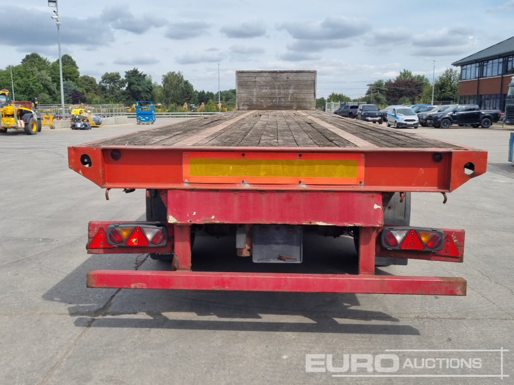 2001 M & G Trailers Tri Axle Flatbed Trailer, Rear Lift Axle, Twist Locks - Poluprikolica plato/ Otvoreni sanduk: slika 2001 M & G Trailers Tri Axle Flatbed Trailer, Rear Lift Axle, Twist Locks - Poluprikolica plato/ Otvoreni sanduk 2001 M & G Trailers Tri Axle Flatbed Trailer, Rear Lift Axle, Twist Locks - Poluprikolica plato/ Otvoreni sanduk: slika 2001 M & G Trailers Tri Axle Flatbed Trailer, Rear Lift Axle, Twist Locks - Poluprikolica plato/ Otvoreni sanduk