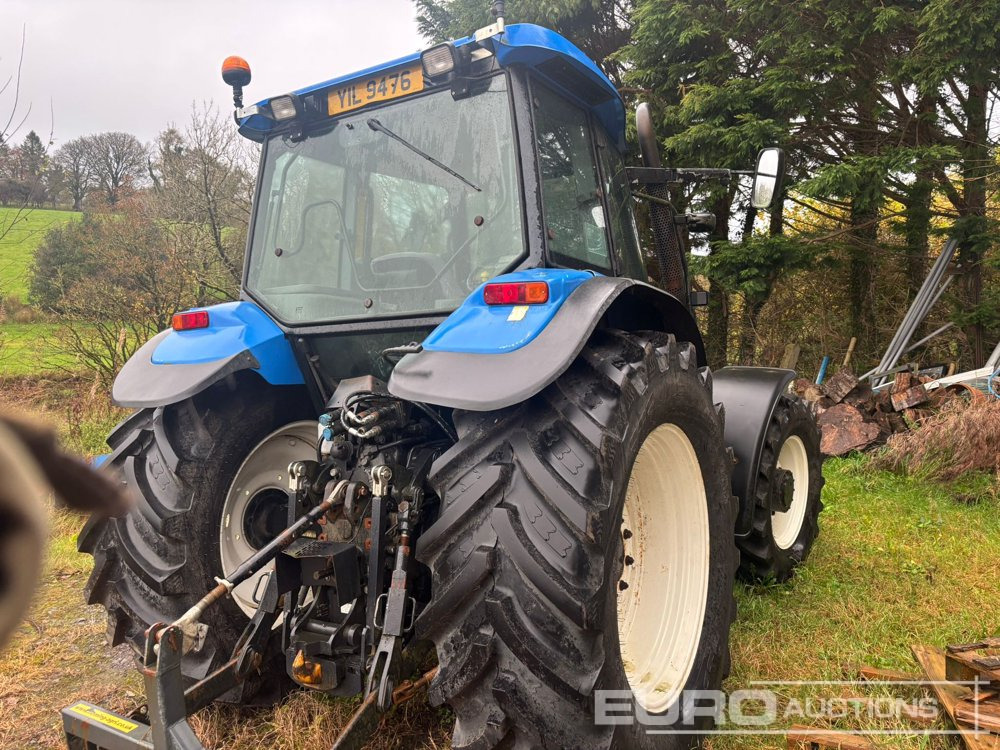 2004 New Holland TM140 - Traktor: slika 2004 New Holland TM140 - Traktor 2004 New Holland TM140 - Traktor: slika 2004 New Holland TM140 - Traktor