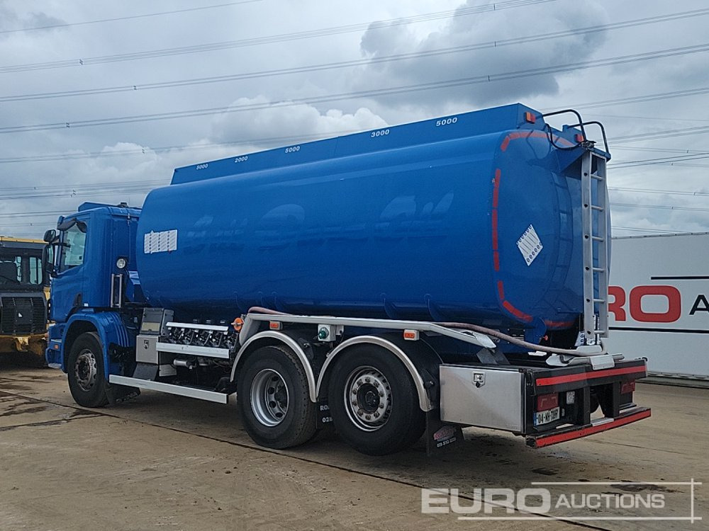 2004 Scania 94D - Kamion cisterna: slika 2004 Scania 94D - Kamion cisterna 2004 Scania 94D - Kamion cisterna: slika 2004 Scania 94D - Kamion cisterna