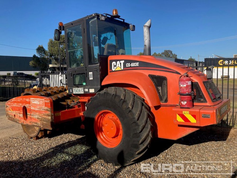 2006 CAT CP663E - Valjak: slika 2006 CAT CP663E - Valjak 2006 CAT CP663E - Valjak: slika 2006 CAT CP663E - Valjak