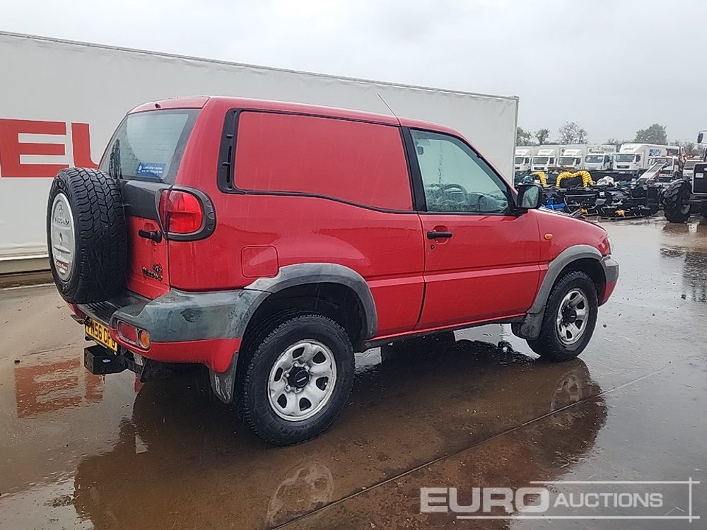 2006 Nissan Terrano - SUV: slika 2006 Nissan Terrano - SUV 2006 Nissan Terrano - SUV: slika 2006 Nissan Terrano - SUV