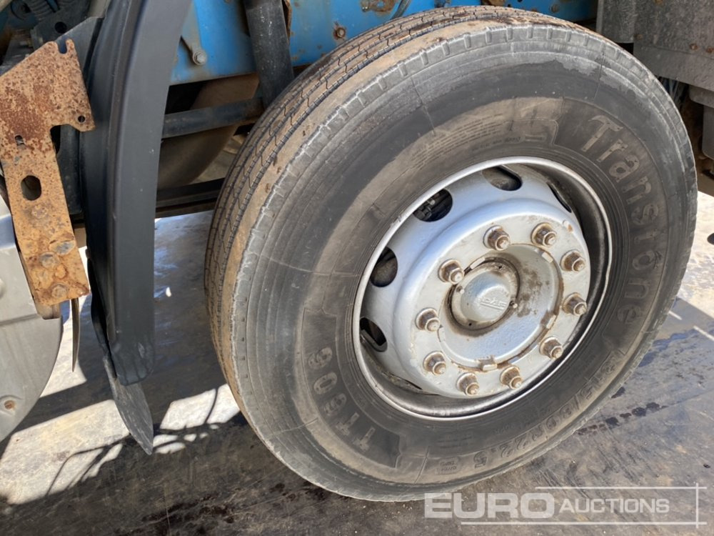 Kamion s otvorenim sandukom 2007 DAF CF: slika Kamion s otvorenim sandukom 2007 DAF CF