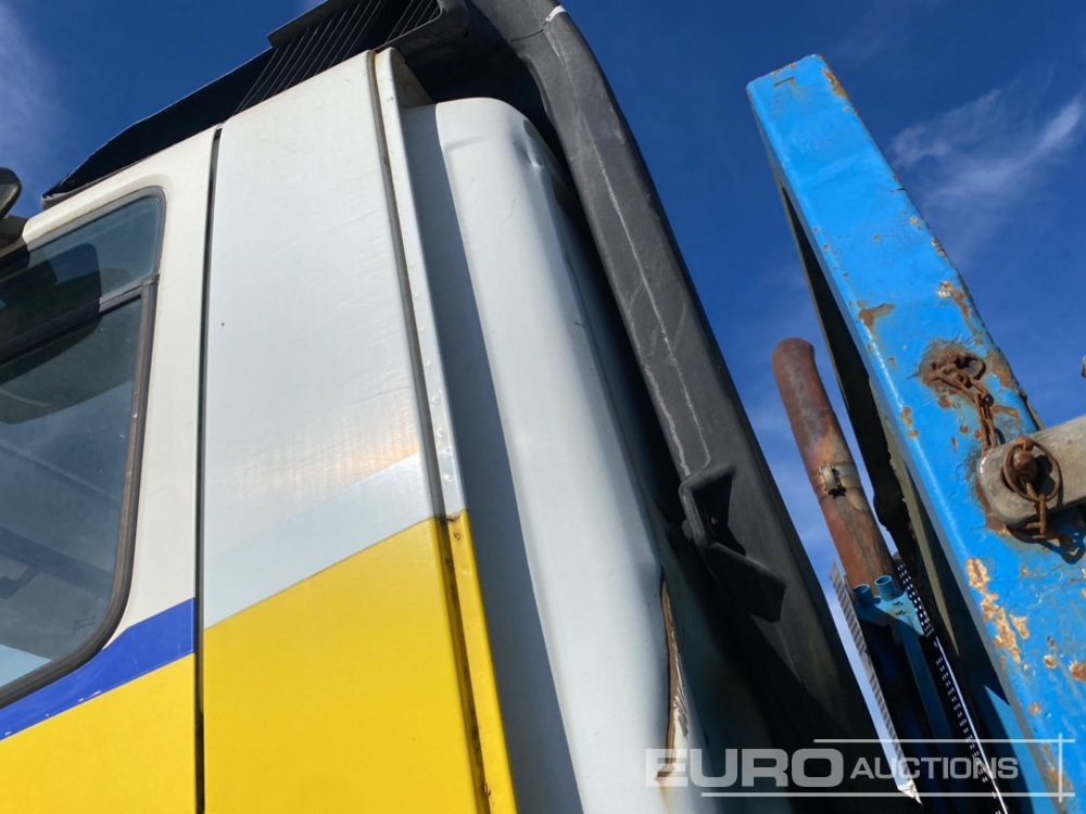 Kamion s otvorenim sandukom 2007 DAF CF: slika Kamion s otvorenim sandukom 2007 DAF CF