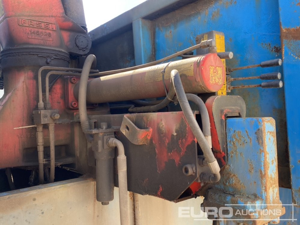 Kamion s otvorenim sandukom 2007 DAF CF: slika Kamion s otvorenim sandukom 2007 DAF CF