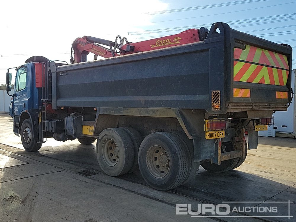 2007 DAF CF75 310 - Kiper, Kamion s kranom: slika 2007 DAF CF75 310 - Kiper, Kamion s kranom 2007 DAF CF75 310 - Kiper, Kamion s kranom: slika 2007 DAF CF75 310 - Kiper, Kamion s kranom