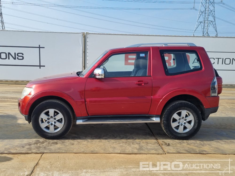 2007 Mitsubishi Shogun - SUV: slika 2007 Mitsubishi Shogun - SUV 2007 Mitsubishi Shogun - SUV: slika 2007 Mitsubishi Shogun - SUV