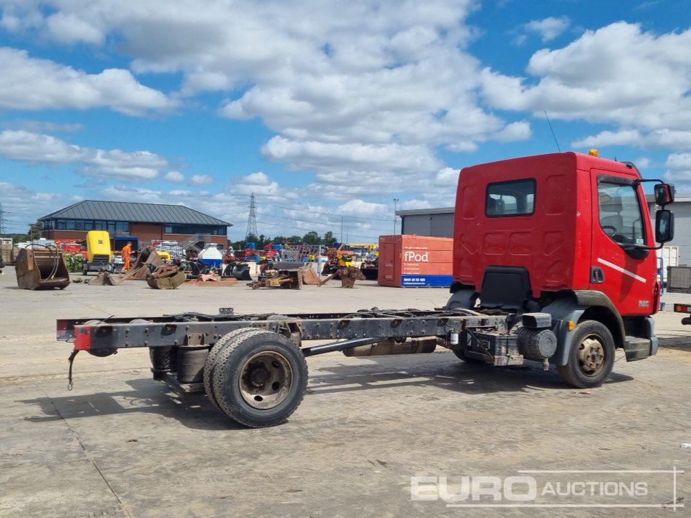 2009 DAF LF45.140 - Kamion-šasija: slika 2009 DAF LF45.140 - Kamion-šasija 2009 DAF LF45.140 - Kamion-šasija: slika 2009 DAF LF45.140 - Kamion-šasija