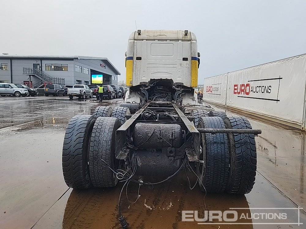 2009 Scania R440 - Kamion-šasija: slika 2009 Scania R440 - Kamion-šasija 2009 Scania R440 - Kamion-šasija: slika 2009 Scania R440 - Kamion-šasija