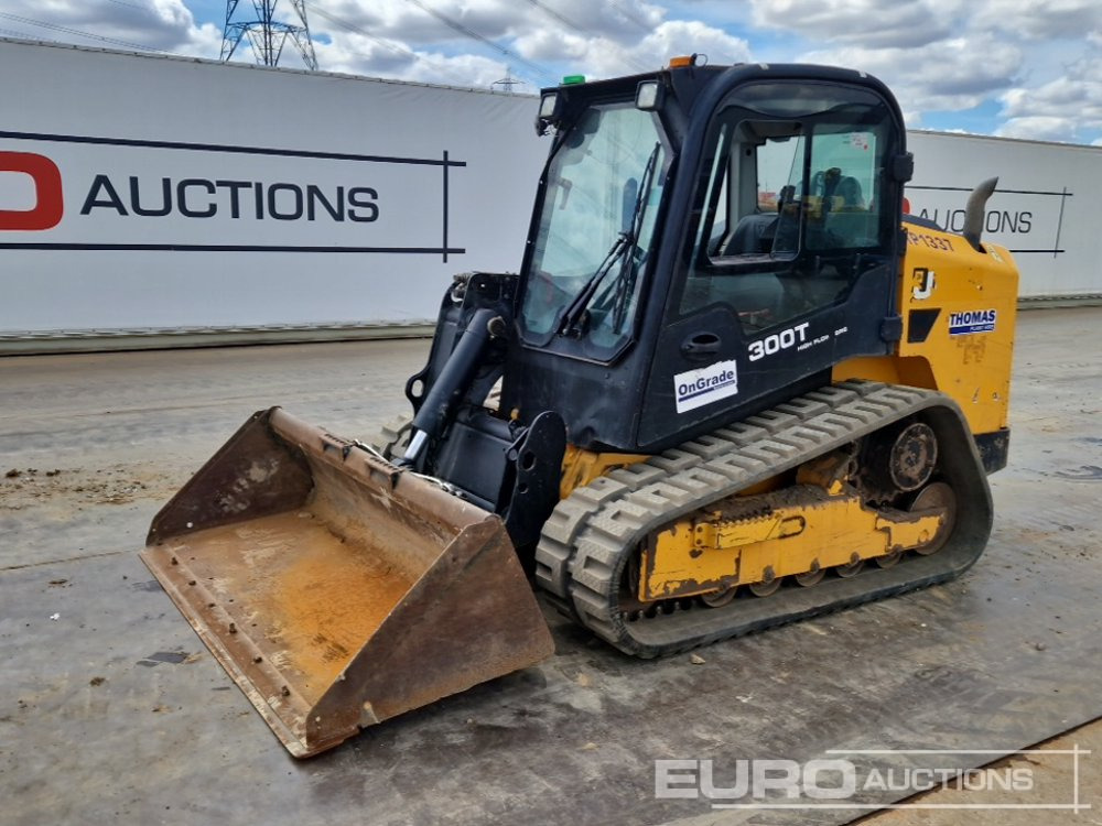 2010 JCB 300T - Mini utovarivač: slika 2010 JCB 300T - Mini utovarivač 2010 JCB 300T - Mini utovarivač: slika 2010 JCB 300T - Mini utovarivač