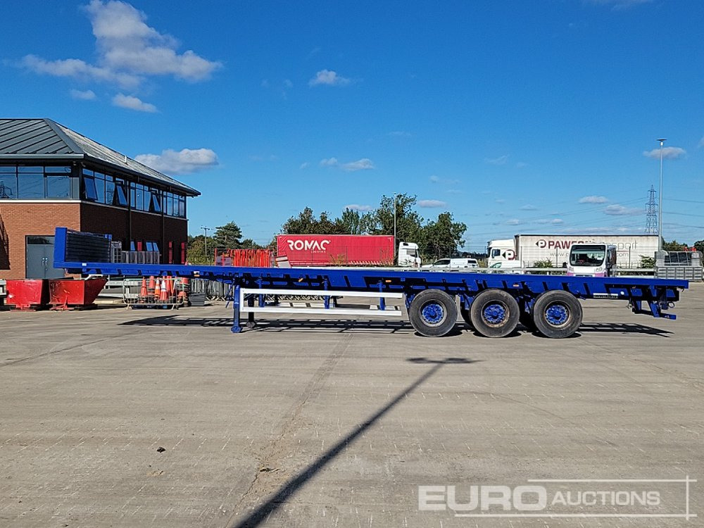 2010 SDC Tri Axle Flat Bed Trailer - Poluprikolica plato/ Otvoreni sanduk: slika 2010 SDC Tri Axle Flat Bed Trailer - Poluprikolica plato/ Otvoreni sanduk 2010 SDC Tri Axle Flat Bed Trailer - Poluprikolica plato/ Otvoreni sanduk: slika 2010 SDC Tri Axle Flat Bed Trailer - Poluprikolica plato/ Otvoreni sanduk