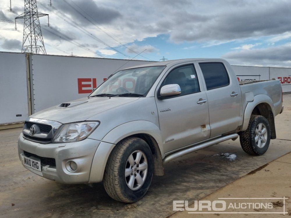 2010 Toyota Hilux Invincible - Pick-up: slika 2010 Toyota Hilux Invincible - Pick-up 2010 Toyota Hilux Invincible - Pick-up: slika 2010 Toyota Hilux Invincible - Pick-up