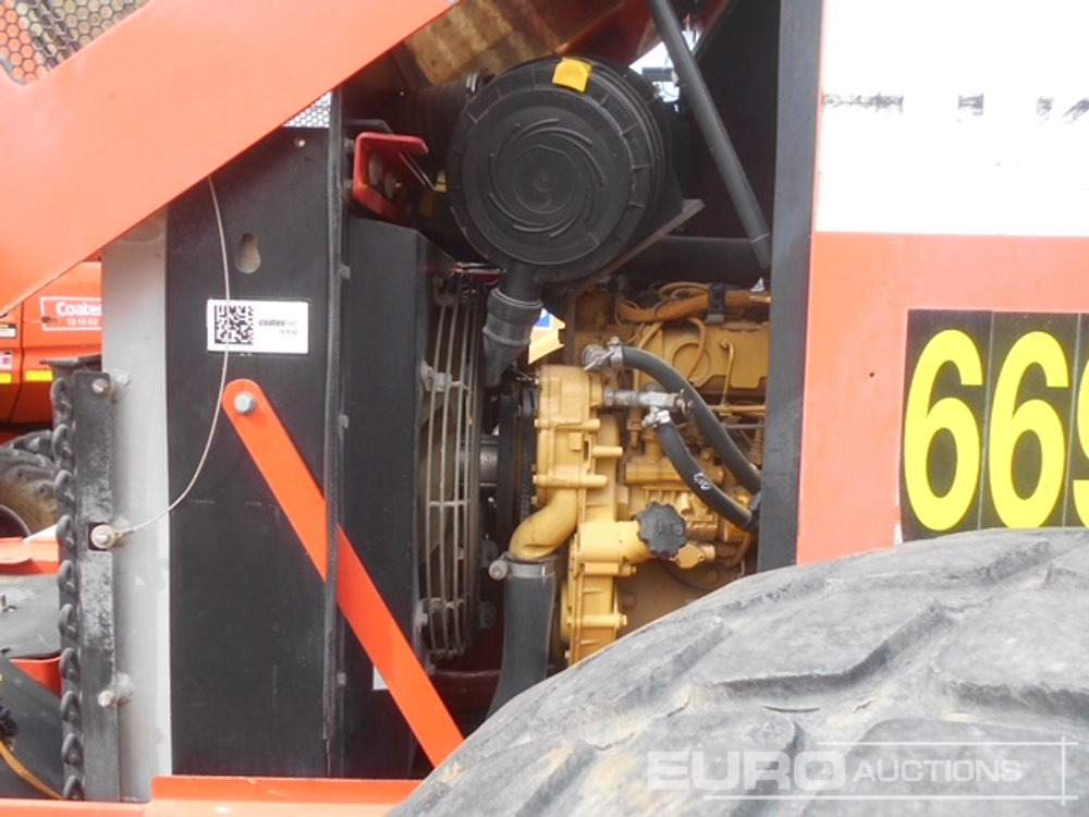 2011 CAT CS533XT Single Drum Vibrating Roller, A/C - Valjak: slika 2011 CAT CS533XT Single Drum Vibrating Roller, A/C - Valjak 2011 CAT CS533XT Single Drum Vibrating Roller, A/C - Valjak: slika 2011 CAT CS533XT Single Drum Vibrating Roller, A/C - Valjak