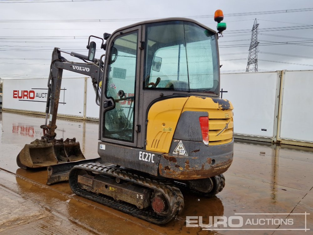 2011 Volvo EC27C - Mini bager: slika 2011 Volvo EC27C - Mini bager 2011 Volvo EC27C - Mini bager: slika 2011 Volvo EC27C - Mini bager