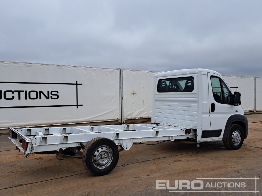 2012 Fiat Ducato Maxi - Dostavno vozilo s ravnom platformom: slika 2012 Fiat Ducato Maxi - Dostavno vozilo s ravnom platformom 2012 Fiat Ducato Maxi - Dostavno vozilo s ravnom platformom: slika 2012 Fiat Ducato Maxi - Dostavno vozilo s ravnom platformom