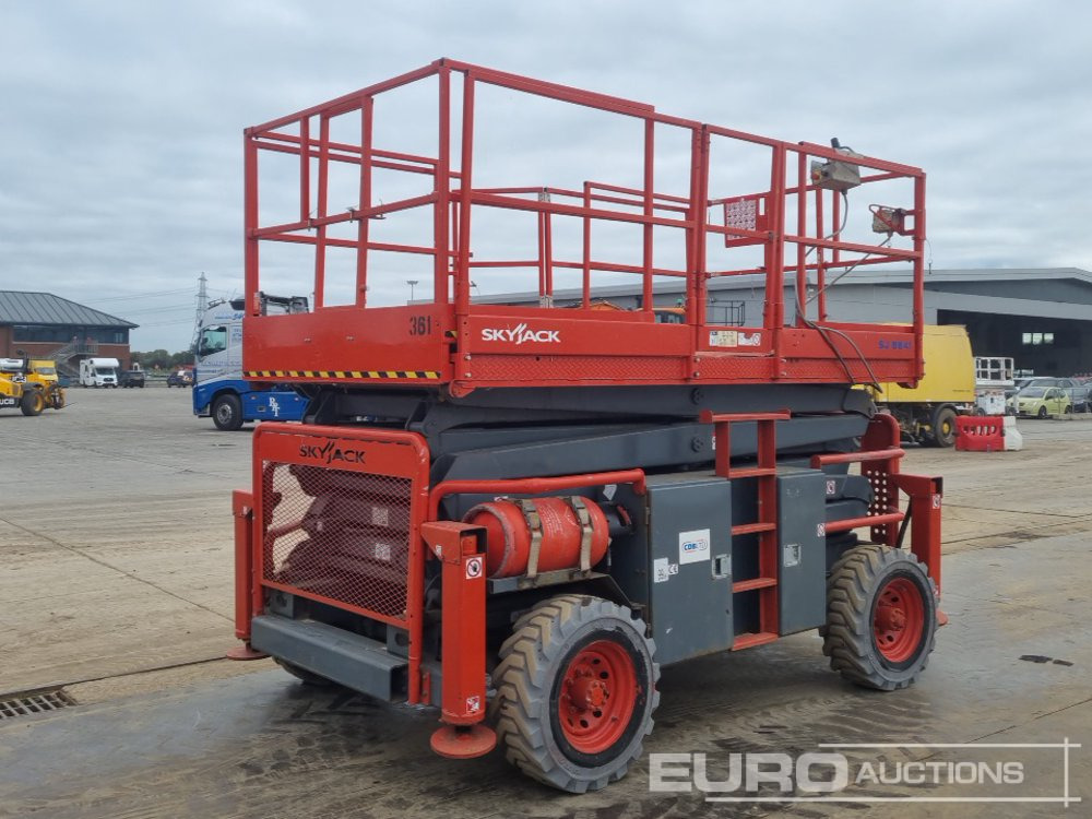 2012 SkyJack SJ8841 - Podizna platforma: slika 2012 SkyJack SJ8841 - Podizna platforma 2012 SkyJack SJ8841 - Podizna platforma: slika 2012 SkyJack SJ8841 - Podizna platforma