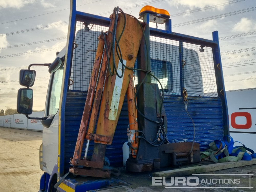 Kamion s otvorenim sandukom za prijevoz teških strojeva 2013 DAF LF45.180: slika Kamion s otvorenim sandukom za prijevoz teških strojeva 2013 DAF LF45.180 Kamion s otvorenim sandukom za prijevoz teških strojeva 2013 DAF LF45.180: slika Kamion s otvorenim sandukom za prijevoz teških strojeva 2013 DAF LF45.180