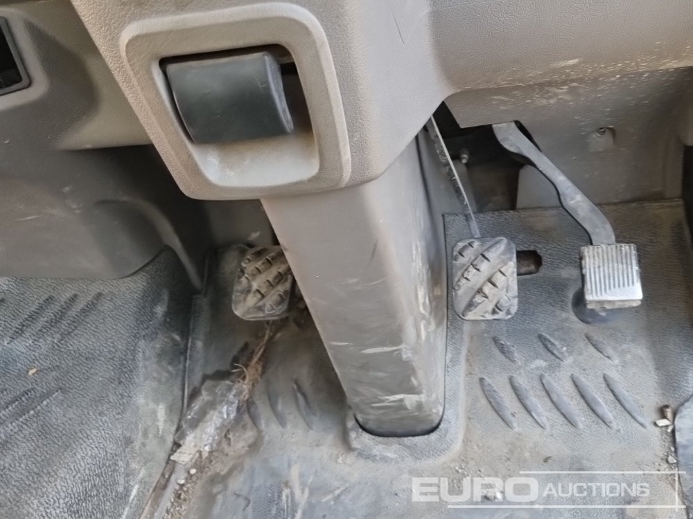 Kamion s otvorenim sandukom za prijevoz teških strojeva 2013 DAF LF45.180: slika Kamion s otvorenim sandukom za prijevoz teških strojeva 2013 DAF LF45.180 Kamion s otvorenim sandukom za prijevoz teških strojeva 2013 DAF LF45.180: slika Kamion s otvorenim sandukom za prijevoz teških strojeva 2013 DAF LF45.180