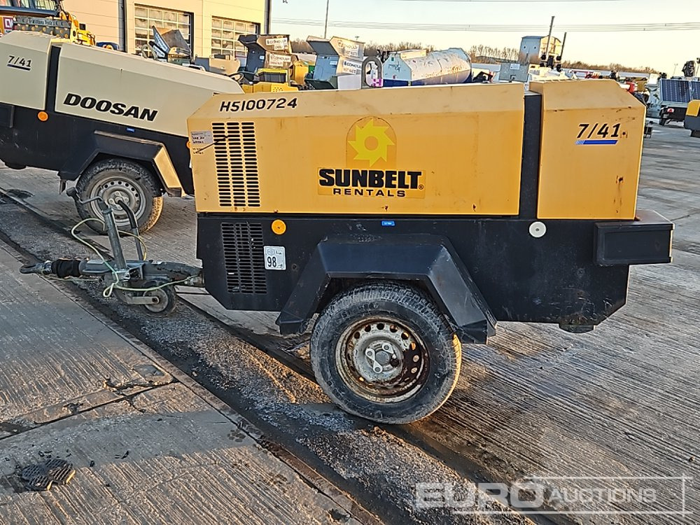 2013 Doosan 741 - Zračni kompresor: slika 2013 Doosan 741 - Zračni kompresor 2013 Doosan 741 - Zračni kompresor: slika 2013 Doosan 741 - Zračni kompresor